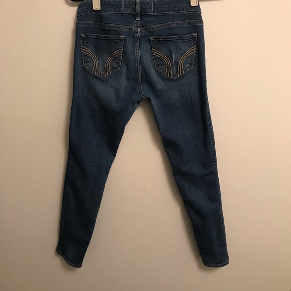 Hollister Denim - Hollister Distressed skinny jeans 5s, w27, L27